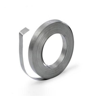 ASTM 303のステンレス鋼のストリップはWidth10mm-200mmの製造所の端を冷間圧延した